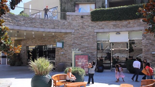 �ܤ������ˤ��ְִ�ư�����лҤ�Ȥäƥƥ�ݡ��Ȥ���ɥå������