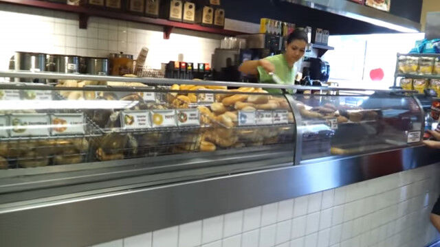 ��ž�Υ�������ڤ�줿�١����뤬�������Ǥ���������ꥫ�����Ѥ��ʥ١����륷��å�