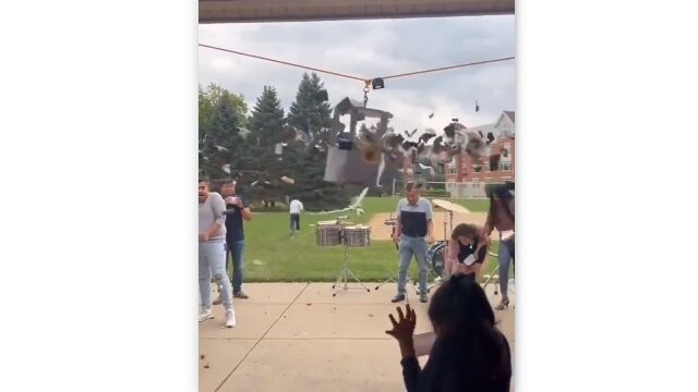 á󤷤Ƥ֤ޤ륿פΥԥ˥㡼