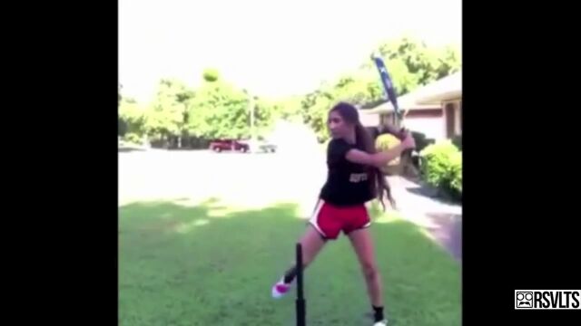 �ꤲ�Ʋ󤷤ơ����ΥХåȤ򼫺ߤ����Ԥ���