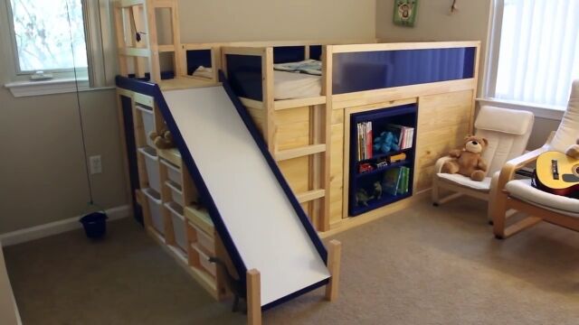 IKEAの家具を組み合わせて作った、秘密の部屋付き子供ベッド