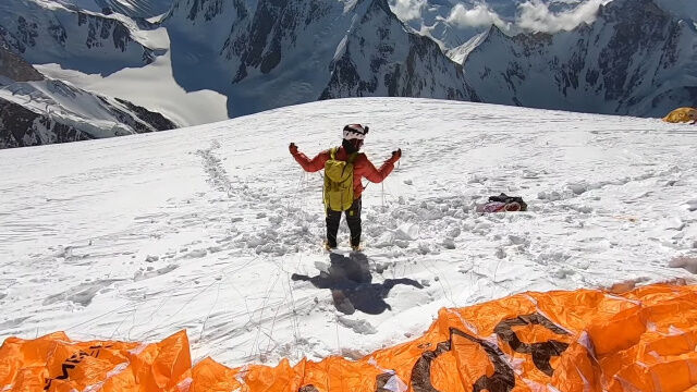 �������Ф뤳�Ȥ��񤷤�����K2����ѥ饰�饤�����ǲ���