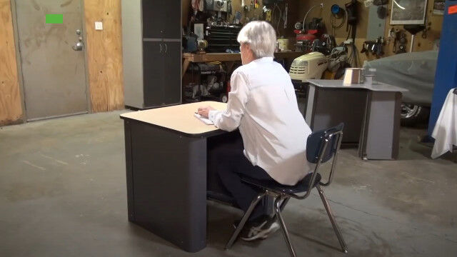 �����Ȥ���������˱���ƿȤ�������ƥơ��֥�