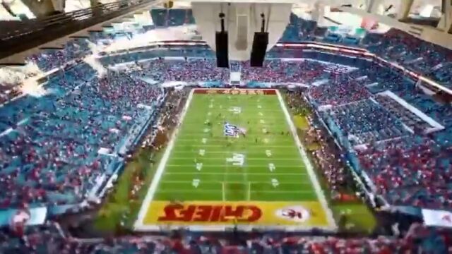 アメリカ最大のスポーツイベント「スーパーボウル」をたった1分に凝縮した俯瞰映像