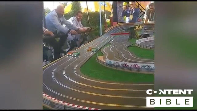 ��ž�֤����Ϥ��椤��ȯ�š��������Ϥǥߥ˥��������餻�륿���פΥ����åȥ������졼��