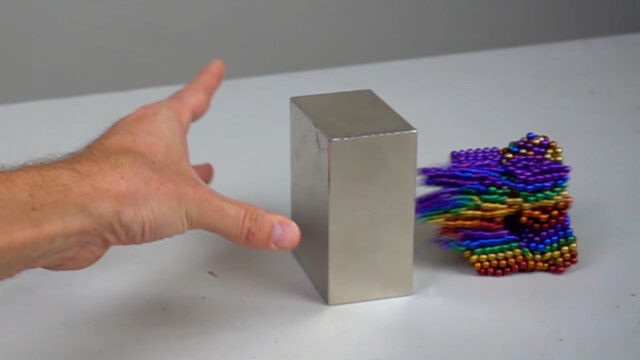 ���Ϥʥͥ����༧�Фȡ�1,000�Ĥξ����ʼ��ФȤ���ͤ������������⡼��������