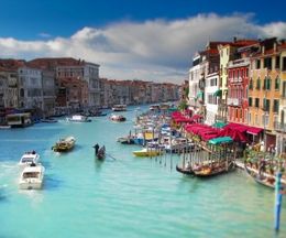 ����ԡ������ͥĥ�����1����Ǥ��Ф�����®�ٻ��Ʊ�����Venice in a Day