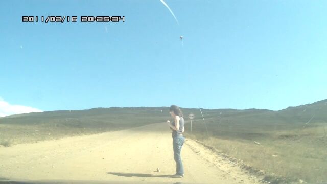 こんな事ってあり得るの!?太りすぎて自分の巣穴から出られなくなったプレーリードッグの救出劇