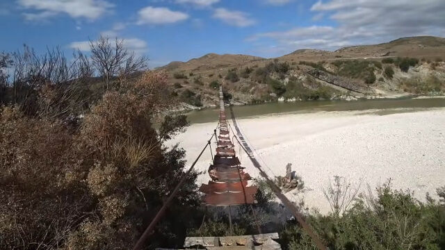 ���ʤ������Ϥꤿ���ʤ�������Х˥��ˤ��붲�������������ߤ궶