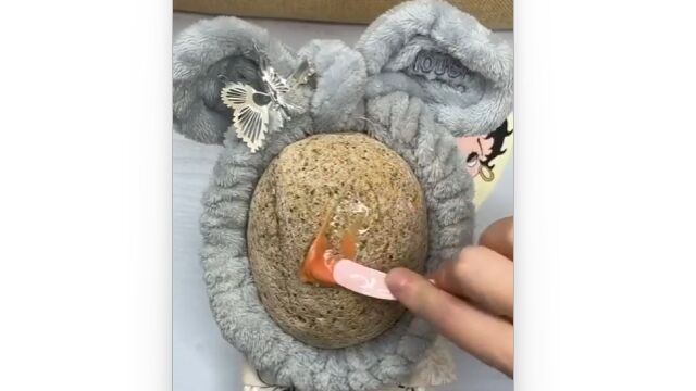お肌ボコボコでもこんなに美しくなるメイクアップって凄い