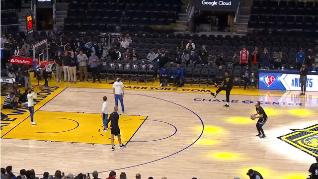 ɴȯɴ�档����ǹ�Υ��塼�����Ȥ������NBA���ꡢ���ƥե��󡦥��꡼�Υ������ߥ󥰥��åפ���������