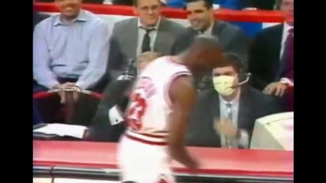 スポーツも時に喜劇的。80年代、90年代のNBAで愉快なシーンを集めたおもしろ映像集