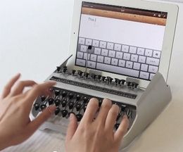 äߤiPadɥå󥰤륿ץ饤iTypewriter