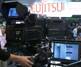 ����8.4mm����ðۤ�99�ܥ����ࡪ�ٻΥե�����HDTV��󥺡�FUJINON XA99��8.4��