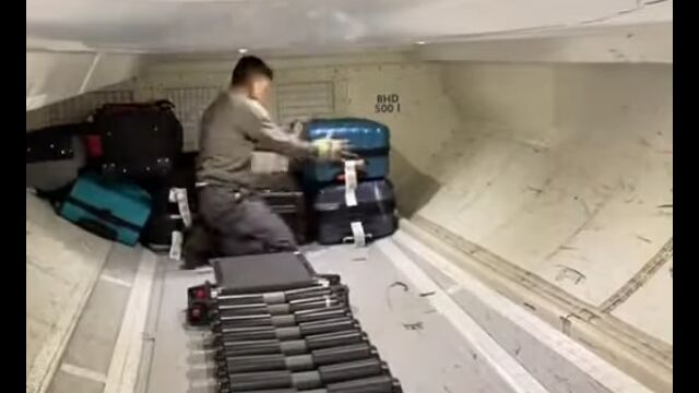 ι�ҵ��˼��ʪ��ɤ�ɤ��Ѥ߹����Ȥ򻣤ä���󤷱���