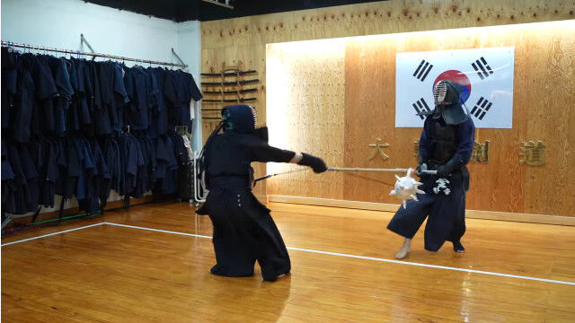 �ȥ�Ŵ��򿶤�����ե쥤��ȷ�ƻ���臘�ۼ��Ʈ����