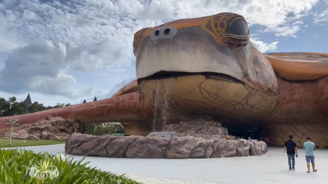 建物が巨大なウミガメの形をしているベトナムの水族館「シーシェル・アクアリウム」。外観のインパクトがとにかく凄い