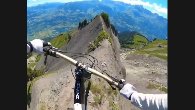 �ޤ��������Ϸ���ޥ���ƥ�Х������������Ȼפ��Τ�����