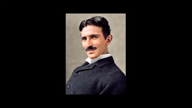 歴史上の人物の肖像画をAI技術で加工、生きているように変化させた映像