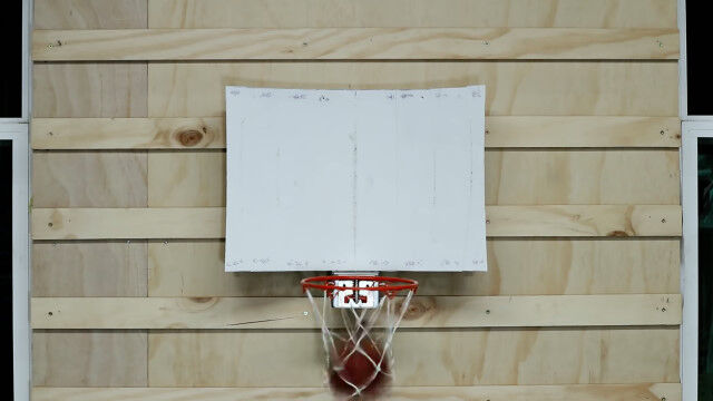 ���̤��饷�塼�Ȥ���Ȥ�����������֤��Ĥ�����Х����åȥܡ���ա��ס�