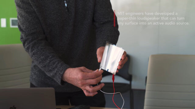 MITのエンジニアが開発した、紙のように薄いラウドスピーカー