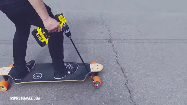 ����ϳڤ���������ư�ɥ���ư�Ϥˤ�����������ư�������ȥܡ���