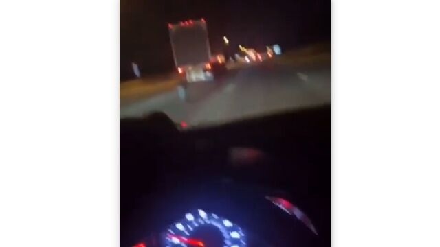 ����������ȥ�å��Υ����䤬æ���³�μ֤����դ����˾��夲�Ƥ��ޤ�����