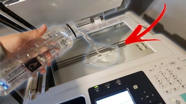 水をコピー機でコピーしたらどうなるか試してみたら……