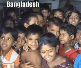 ��񤫤���եꥫ�ء�2ǯ�֤�ι�Ԥǽв�ä��͡��Ⱦд�򥮥�äȤޤȤ᤿����