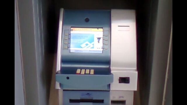スキミング犯罪もここまできたか!ATMに仕掛けたカード情報読み取り装置が予想外で凄すぎる