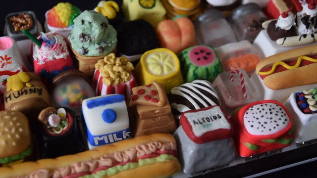 İˤȻȤ롢ߥ˥奢աɤǥǥäܡ