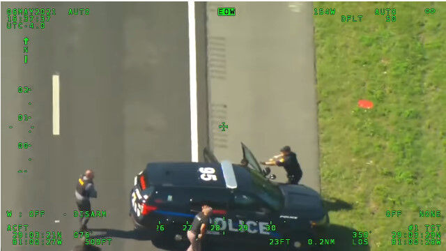 パトカーを奪って逃げた容疑者、逮捕される直前に別のパトカーを奪ってふたたび逃走
