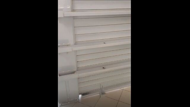 ����å����򲼤����ȡ���ưŪ���٤⤫����Ȥ����������ƥ�