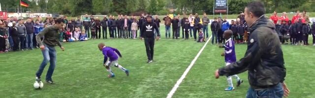 �ڥ륷�˥����ꥧ�ʡ����å�����ǯ���̤˼�륵�å������ꤿ��