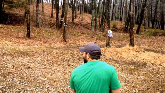 的を撃つ射撃訓練でまさかの反撃を受けてしまった瞬間