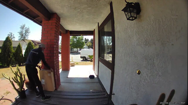 ˤҤ˥ܥƥ󤬤˻ɤäƤޤäޥã