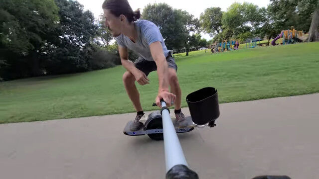 ��ư���إܡ��ɤǸ���������ꡢ�ޥ��å��ϥ�ɤǥ��߽���