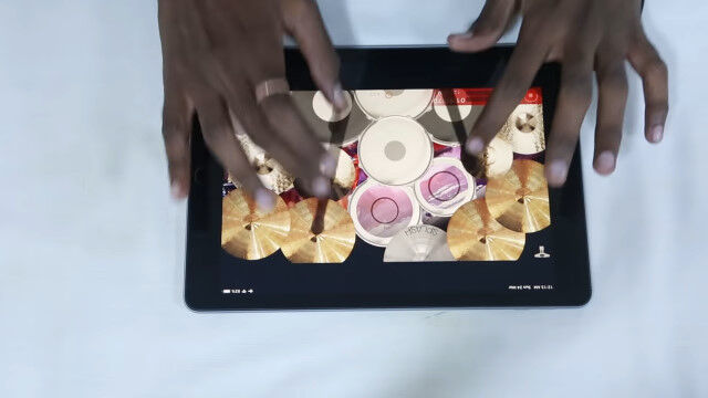 ��ˡɮ�����Ф������֥�åȤΥ��ץ�ǥɥ����դ��륤��ɤΥ桼���塼�С�������