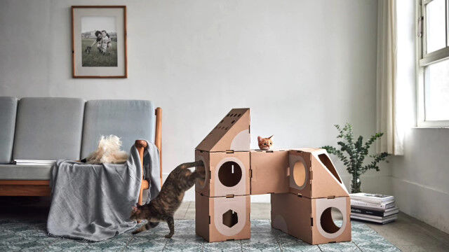 組み合わせ自由に猫の住処をデザインできるダンボール製ネコハウス「A cat thing」