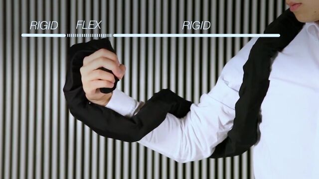 状況にあわせて変形しながら役に立つ、MITメディアラボで開発中のヘビ型ロボット LineFORM