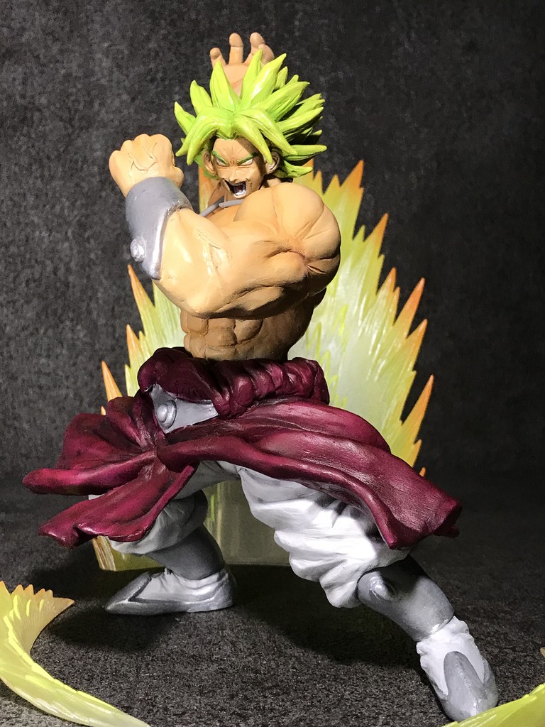 フィギュア制作記 ブロリーver 2 完成編 もう 飾るスペースがございません