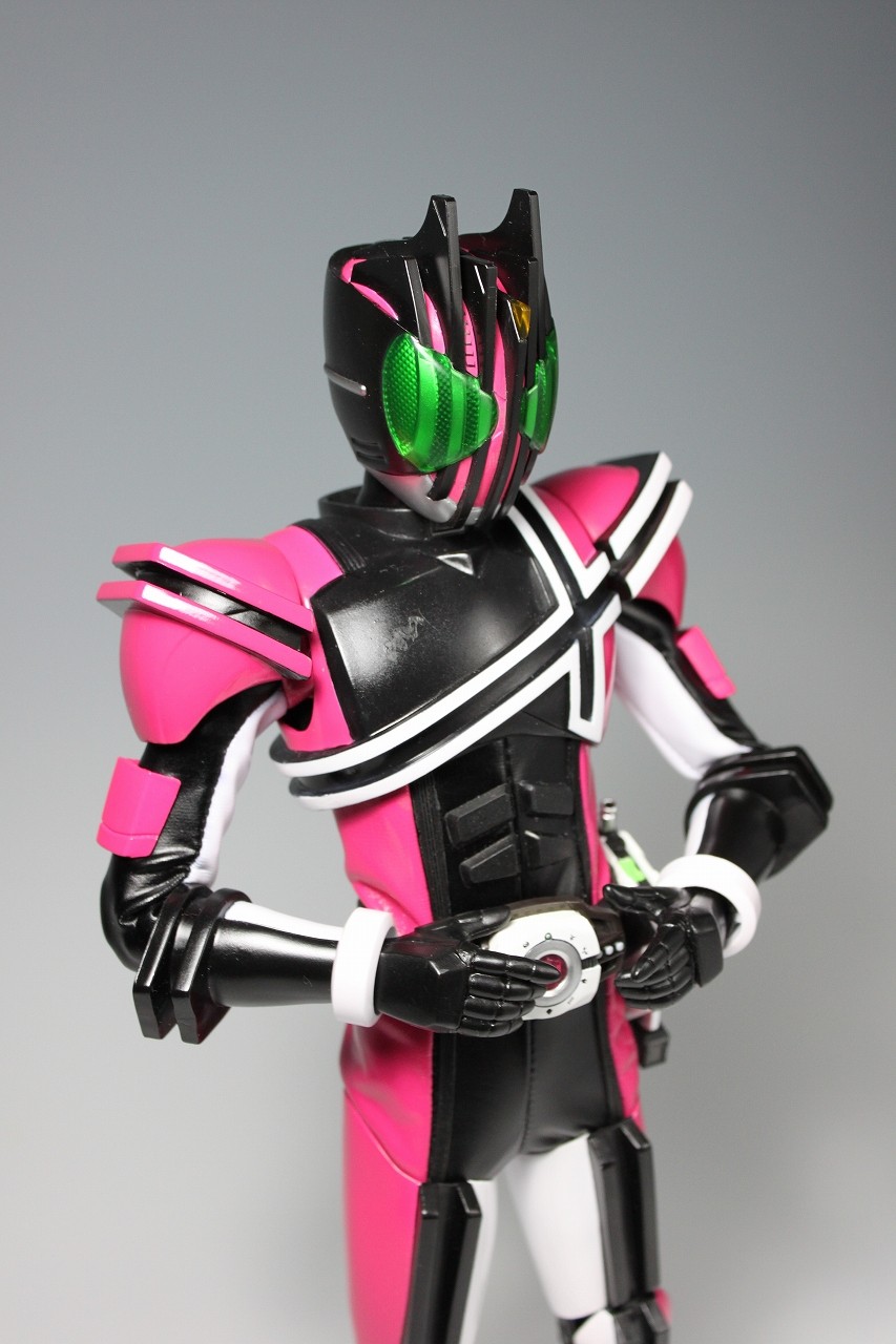 PROJECT BM！仮面ライダーディケイド : もう、飾るスペースがご