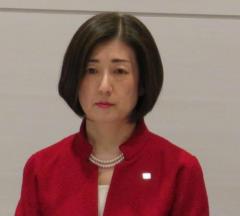 大塚家具、久美子社長が12月1日付で辞任 ヤマダ出身三嶋会長兼務へ