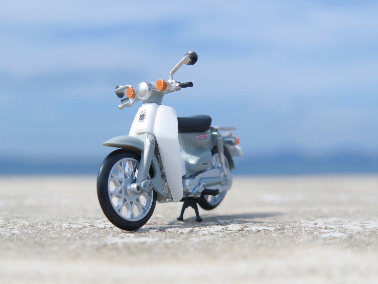 手のひらサイズのスーパーカブ 彦島太郎の壽印