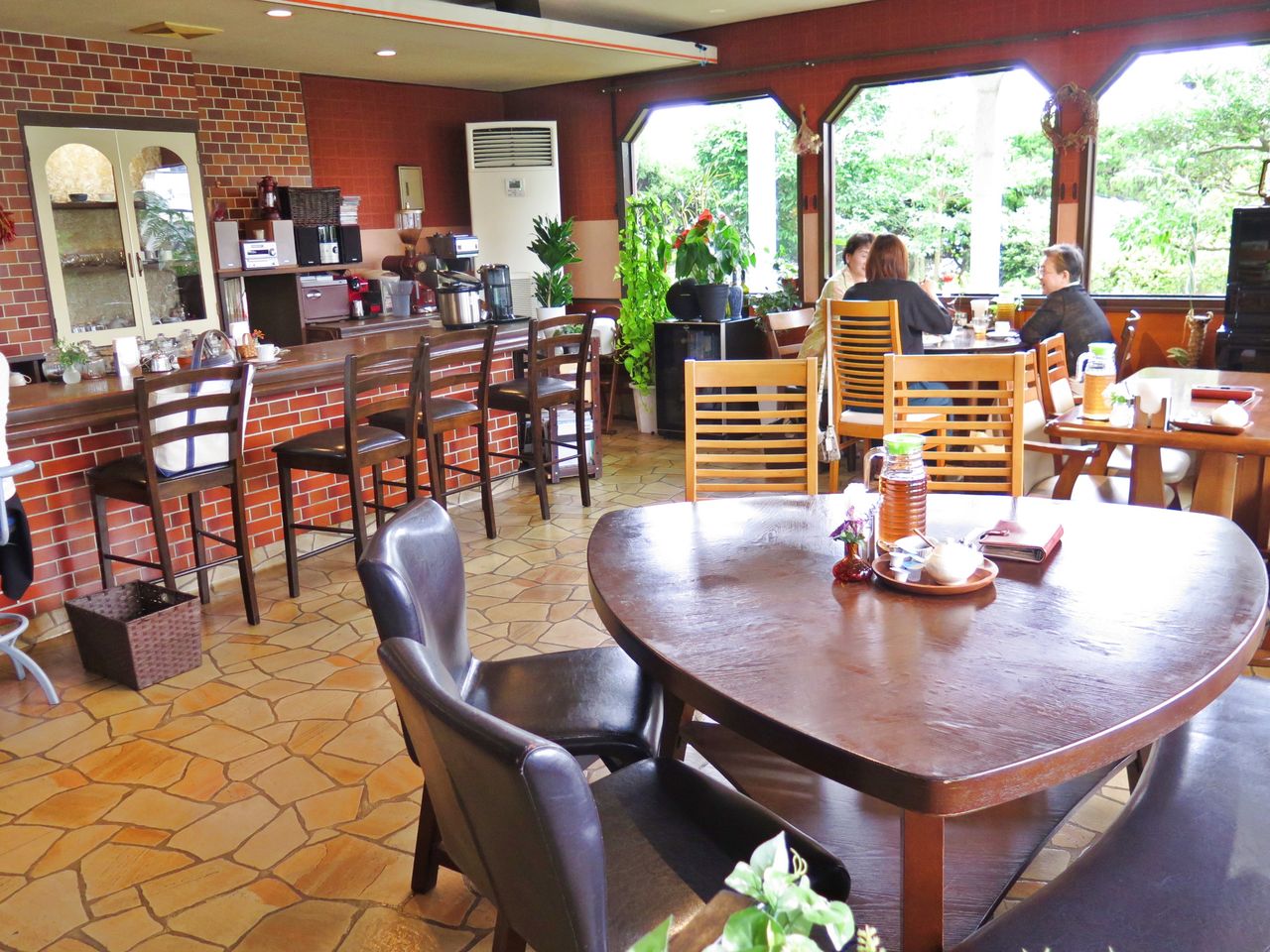 女子力高し 欲張りプレートランチ カフェロッサ 彦島太郎の壽印