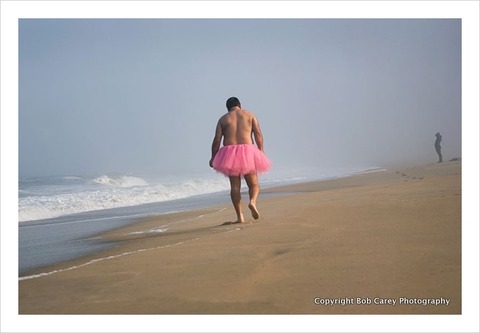 beach-walk_the-tutu-project