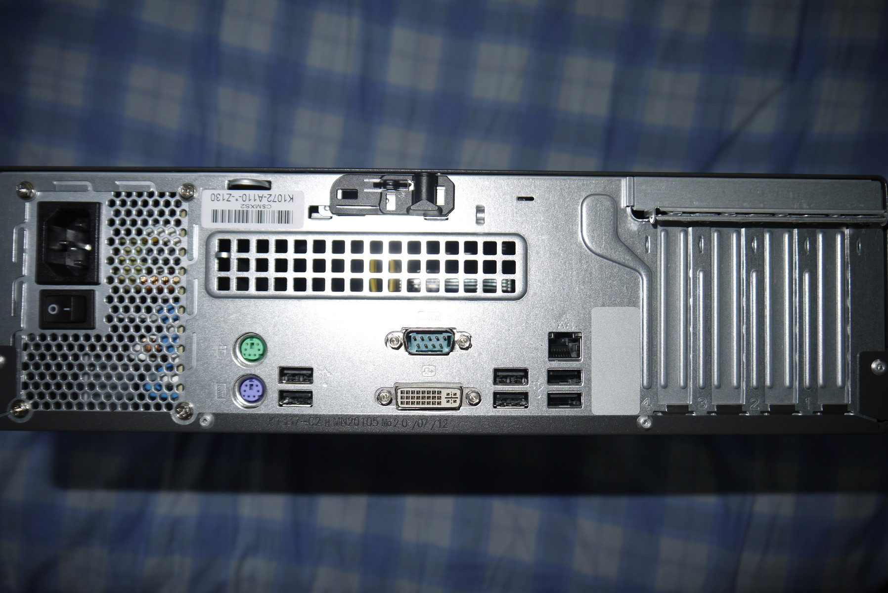 富士通のマイクロサーバー「MX130 S2」を買ってみた : ことしつ