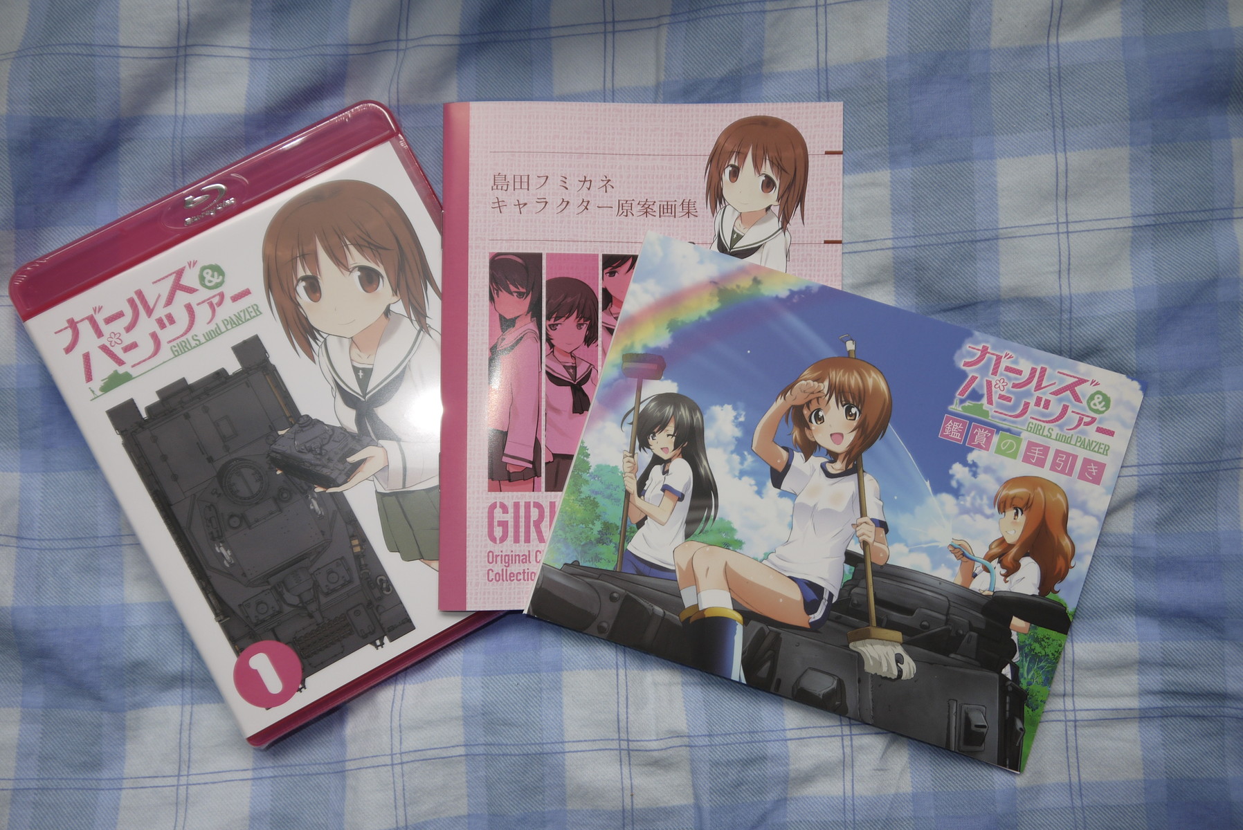 ガールズ パンツァー 全巻収納ボックス付きblu Ray 第1巻を買ってみた ことしつ