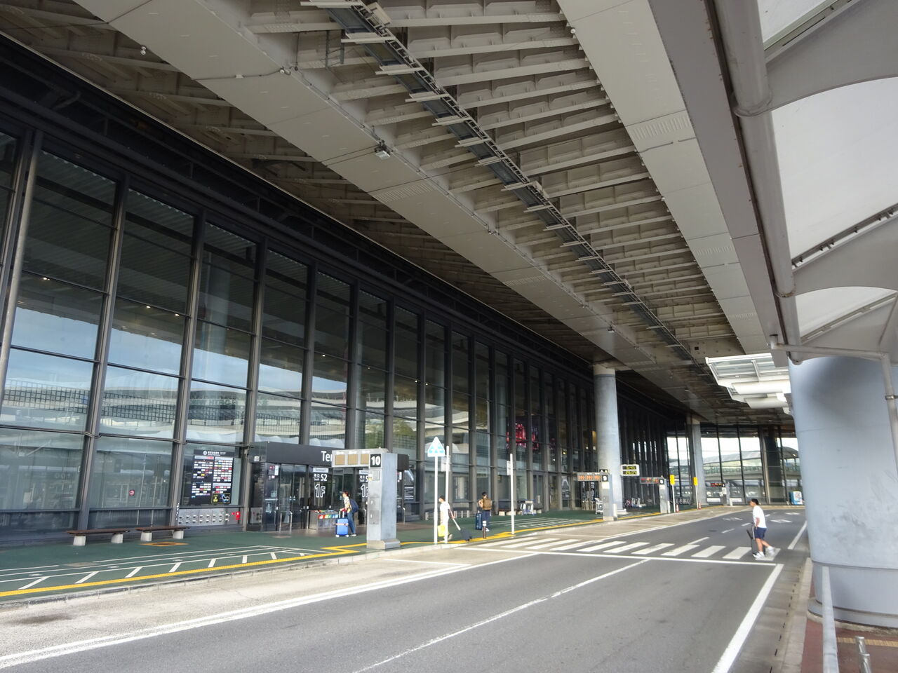 2023年8月 韓国旅行記(1)ZG41便で仁川へ : 交通商会ブログ