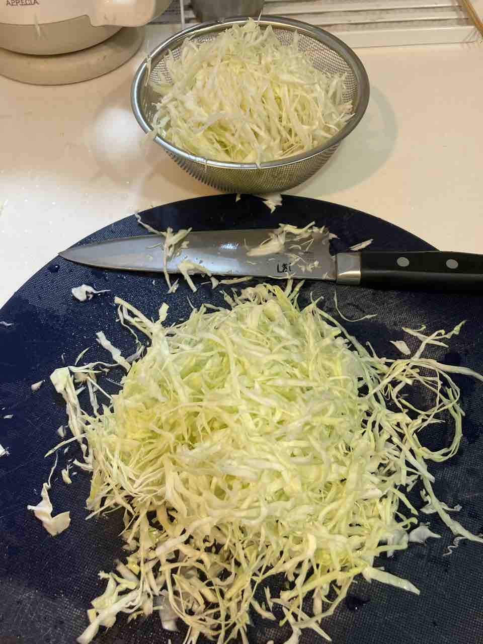 シェフのキャベツの千切り : kotukotutowankoのblog